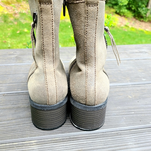 Clark's Half Boot Metallic Leather Size 7.5 - Picture 4 of 8